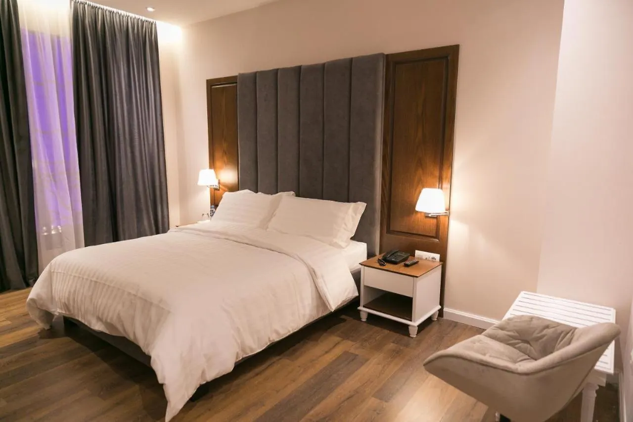 Arberia Palace Hotel Fushe Milot